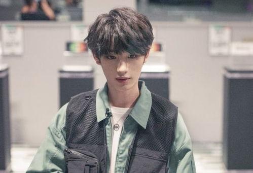 狗仔爆料丁程鑫视频,丁程鑫私密视频曝光,真相揭秘 第3张 狗仔爆料丁程鑫视频,丁程鑫私密视频曝光,真相揭秘 第3张